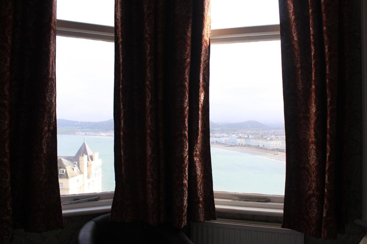 Headlands Hotel Llandudno Bagian luar foto