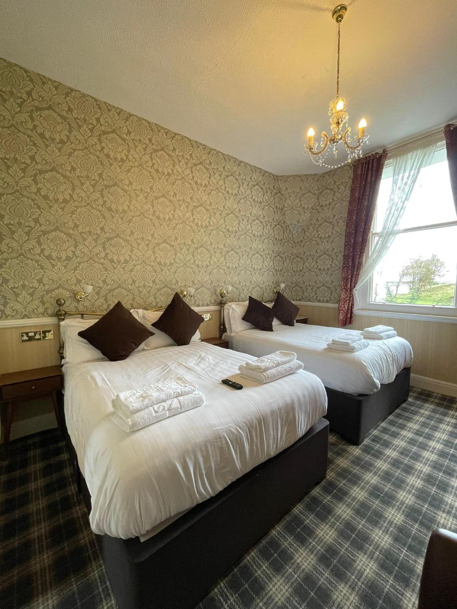 Headlands Hotel Llandudno Bagian luar foto
